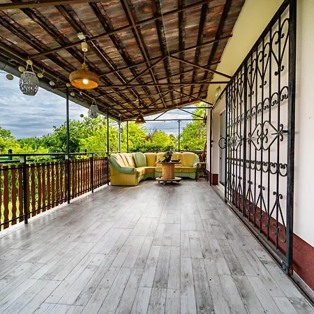 Kutvoelgy Vendeghaz * 베크